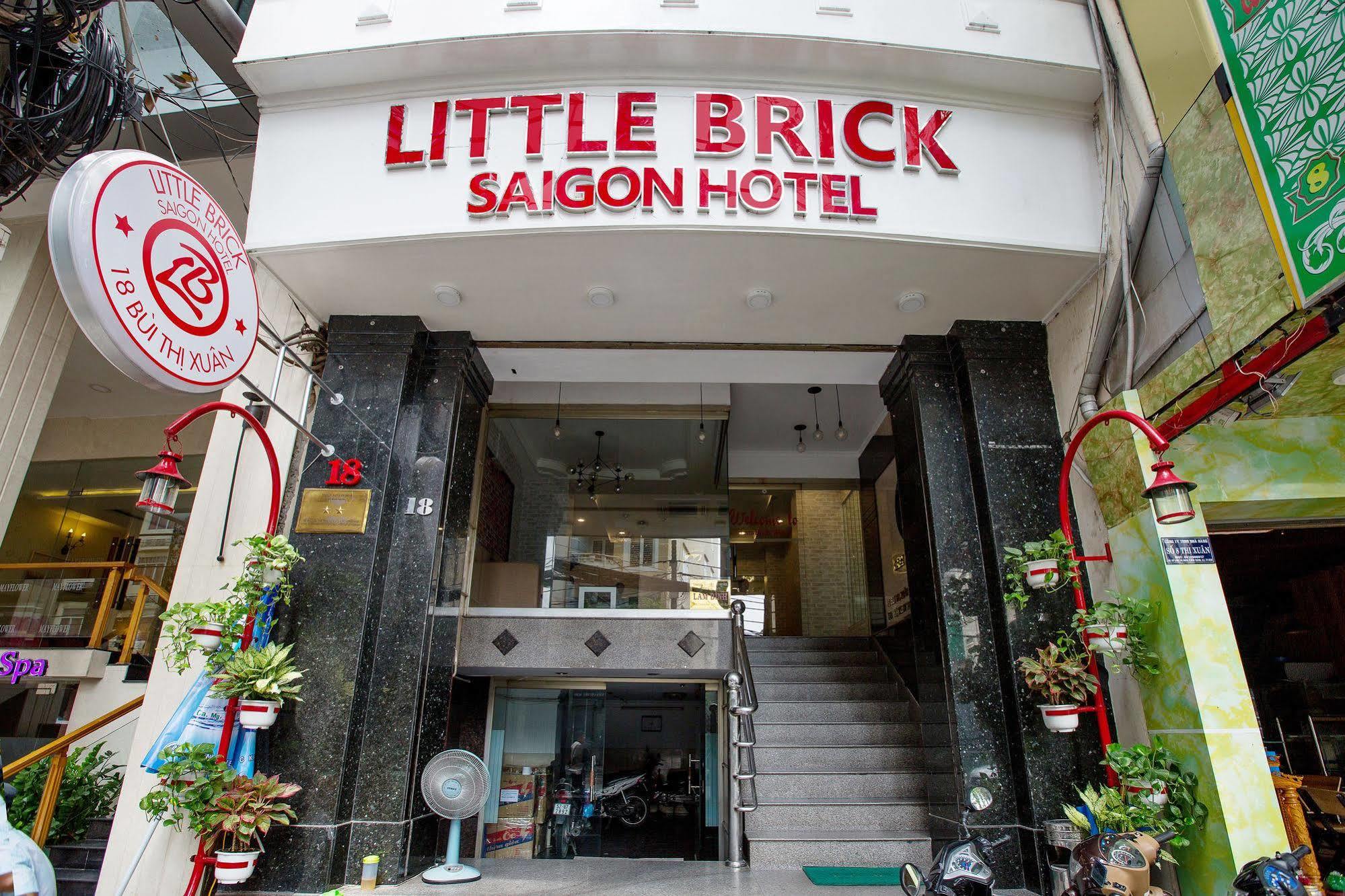 Little Brick Saigon Hotel Хошимін Екстер'єр фото